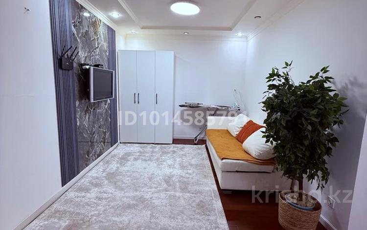 2-комнатная квартира · 45.1 м² · 8/9 этаж, мкр Шугыла 340/35, к.16 — пр. Алатау - пр. Улугбека за 32 млн ₸ в Алматы, Наурызбайский р-н — фото 2
