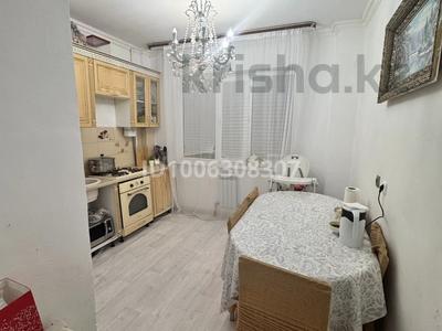 2-бөлмелі пәтер · 61.6 м² · 2/6 қабат, мкр. Алмагуль, Султан-Бейбарыс 19, бағасы: 24 млн ₸ в Атырау