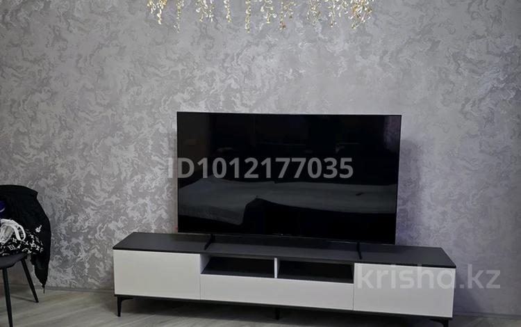 2-бөлмелі пәтер · 60 м² · 10/12 қабат, ул. Шарипа Омарова 11к1, бағасы: 45 млн ₸ в Алматы, Алатауский р-н — фото 2