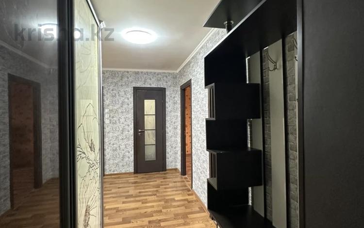 3-комнатная квартира · 62.2 м² · 6/6 этаж, Бажова 347/3 за 20.6 млн ₸ в Усть-Каменогорске — фото 2