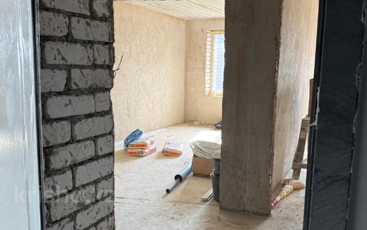 1-бөлмелі пәтер · 43 м² · 7/9 қабат, Базарбая Жуманиязова, бағасы: 14 млн ₸ в Уральске — фото 2