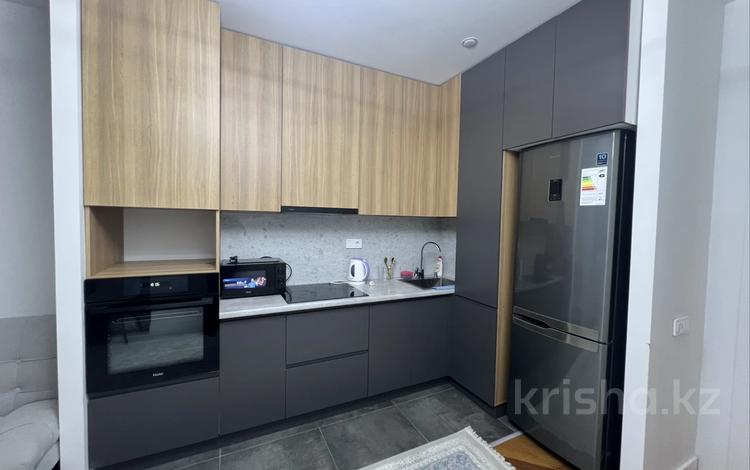 1-комнатная квартира · 49 м² · 10/13 этаж, Толе би 189/3 — Жарокова за 3 000 ₸ в Алматы, Алмалинский р-н — фото 10