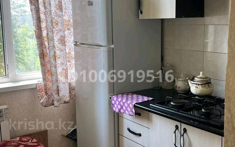 1-бөлмелі пәтер · 36.6 м² · 5/5 қабат, Пришахтинск, Пришахтинск, 23й микрорайон — возле супер маркет,,Ежик ", бағасы: 9 млн ₸ в Караганде, Алихана Бокейханова р-н — фото 2