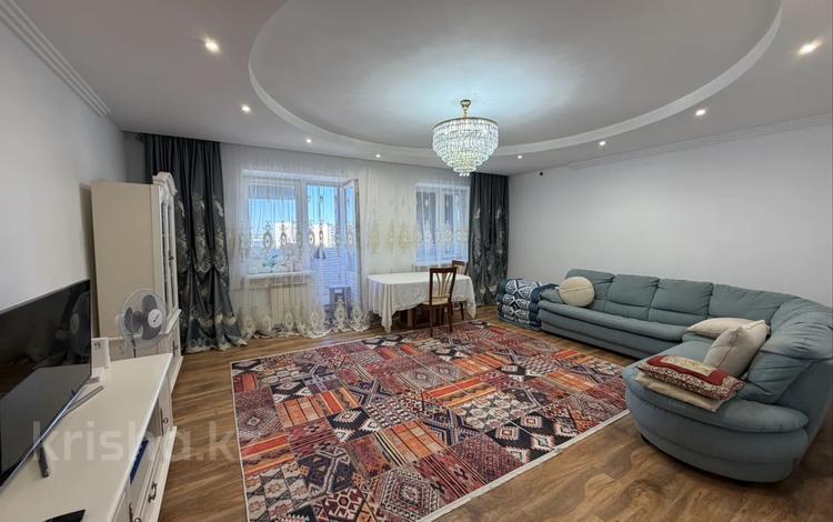 2-комнатная квартира · 92.6 м² · 7/10 этаж, молдагуловой за 29.5 млн ₸ в Актобе — фото 2