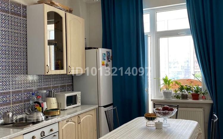 2-бөлмелі пәтер · 78 м² · 2/20 қабат, Мәңгілік Ел 22 — угол Алматы, бағасы: 44 млн ₸ в Астане, Есильский р-н — фото 2