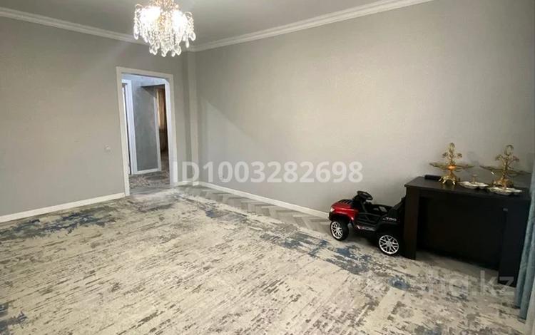 3-бөлмелі пәтер · 85 м² · 1/12 қабат, Караменде би Шакаулы 3 — Район д/с Бал Бала, бағасы: 37 млн ₸ в Астане, Сарыарка р-н — фото 20