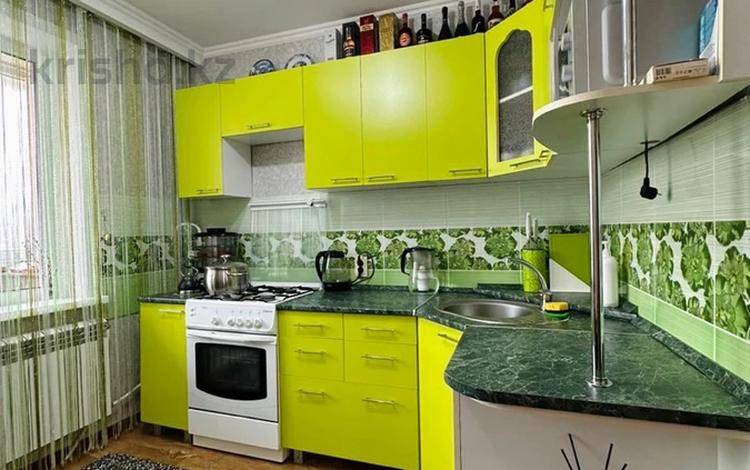 2-бөлмелі пәтер · 53 м² · 5/5 қабат, 7 микрорайон 15, бағасы: 25 млн ₸ в Костанае — фото 2