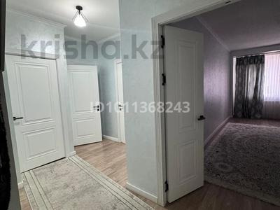 3-бөлмелі пәтер · 77 м² · 6/9 қабат, Байдибек Би 9/9 — 2 жұлдыз тойханаға қарама-қарсыдағы қара домдар, бағасы: 38 млн ₸ в Шымкенте, Каратауский р-н