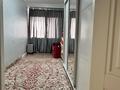 3-бөлмелі пәтер · 77 м² · 6/9 қабат, Байдибек Би 9/9 — 2 жұлдыз тойханаға қарама-қарсыдағы қара домдар, бағасы: 38 млн ₸ в Шымкенте, Каратауский р-н — фото 14