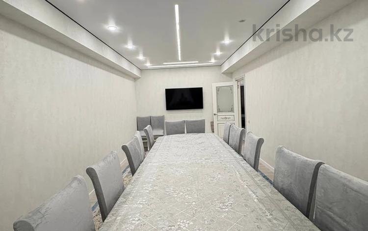 4-комнатная квартира · 115 м² · 1/9 этаж, 19-й мкр 3 за 42.9 млн ₸ в Актау — фото 2