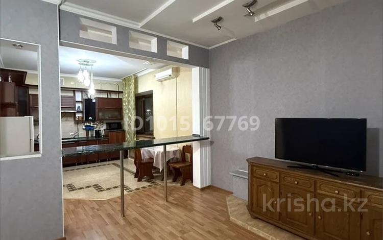 4-комнатная квартира · 125 м² · 5/5 этаж, мкр Шанхай, Абулхаир хана 27/1 — Около Дины электрон за 35 млн ₸ в Актобе — фото 5