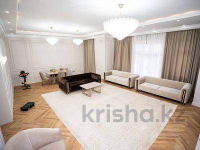 Отдельный дом · 8 комнат · 930 м² · 15 сот., А-42 19 за 750 млн ₸ в Астане, Алматы р-н