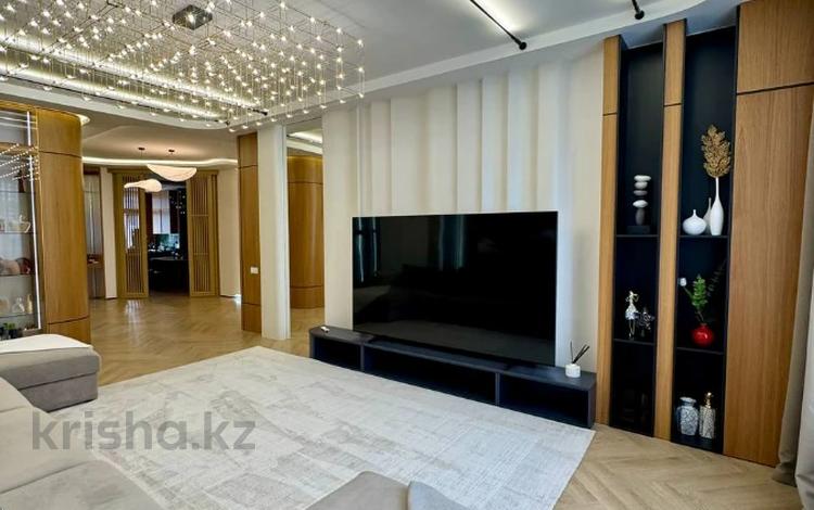 6-комнатная квартира · 195 м² · 10 этаж, Шамши Калдаяков 8 за 280 млн ₸ в Астане — фото 24