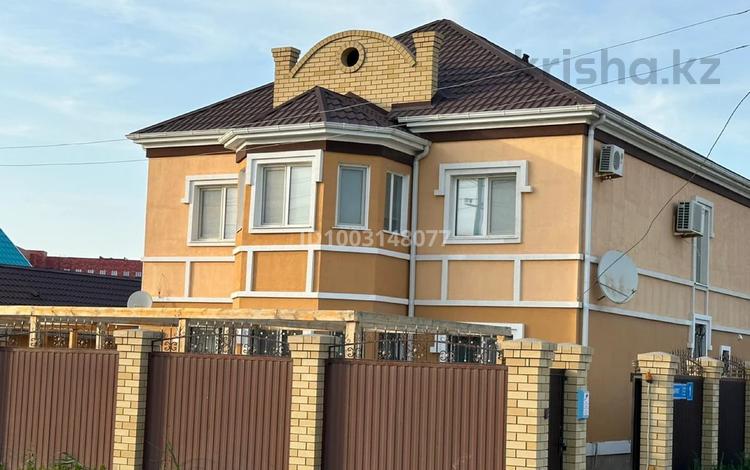 Отдельный дом · 5 комнат · 250 м² · 14 сот., мкр Лесхоз-2, Бакдаулет 1 — Толесин Алиев за 1.5 млн ₸ в Атырау — фото 2