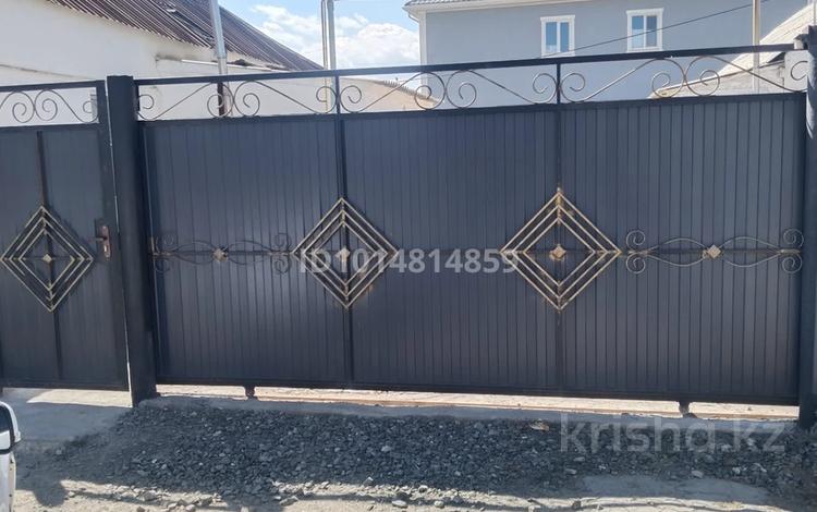 Отдельный дом · 4 комнаты · 210 м² · 9 сот., мкр Атырау, С.Зорбаева 14 14 — Акбосага за 18 млн ₸ — фото 2