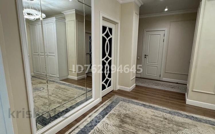 5-комнатная квартира · 200 м² · 4/13 этаж, Сатпаева 20/2 — Момышулы и Сатпаева за 120 млн ₸ в Астане, Алматы р-н — фото 2