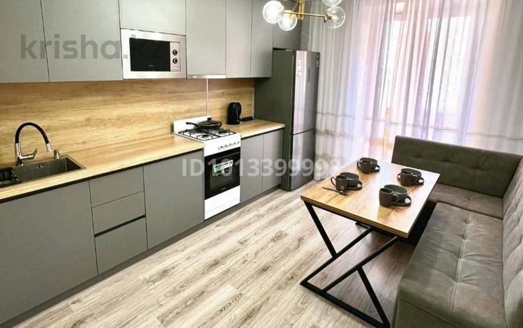 2-комнатная квартира · 60 м² · 5/16 этаж, мкр Юго-Восток, Шахтеров 52 а — Старый корзина за 12 000 ₸ в Караганде, Казыбек би р-н — фото 2
