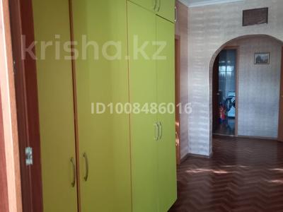 Отдельный дом · 4 комнаты · 193 м² · 10 сот., Майкудук, Мкр Шахтёрский за 50 млн ₸ в Караганде, Алихана Бокейханова р-н
