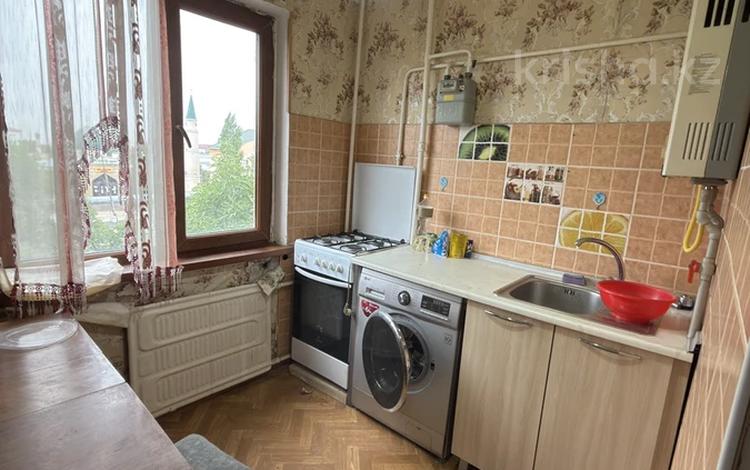1-комнатная квартира · 32 м², 15 мкр 5 — ЖАНДОСОВ за 110 000 ₸ в Шымкенте — фото 2