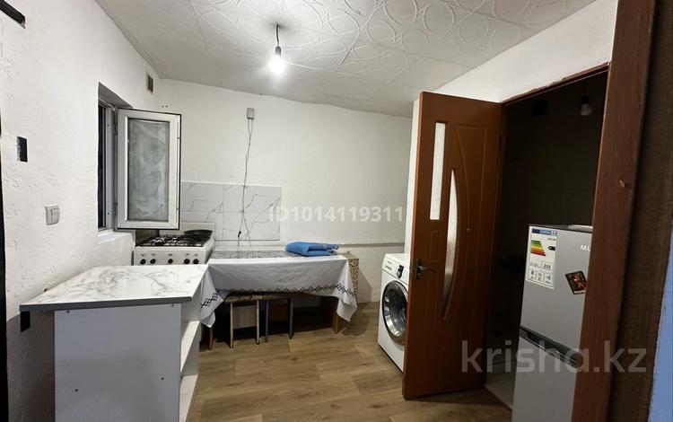 1-комнатная квартира · 30 м², Закарпатская 66 — Майлина за 100 000 ₸ в Алматы, Турксибский р-н — фото 7