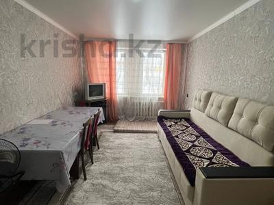 2-комнатная квартира · 44 м² · 1/5 этаж, Самал за ~ 12.2 млн 〒 в Таразе