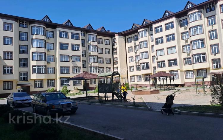 2-бөлмелі пәтер · 75 м² · 4/6 қабат, Байтерек 15, бағасы: 260 000 〒 в Таразе — фото 2