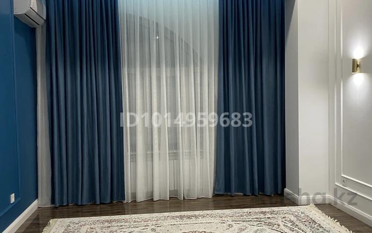 1-комнатная квартира · 53 м² · 10/10 этаж, 18А мкр 1 за 220 000 ₸ в Актау — фото 2