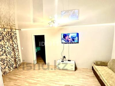 2-комнатная квартира · 46 м² · 3/5 этаж, мкр Новый Город, Алиханова 30/1 за 15 000 ₸ в Караганде, Казыбек би р-н