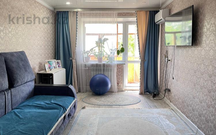 2-бөлмелі пәтер · 46.5 м² · 5/5 қабат, Майкудук, 13й микрорайон, бағасы: 9.5 млн ₸ в Караганде, Алихана Бокейханова р-н — фото 2