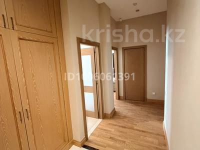 Аренда квартир в Астане: 3-комнатная квартира · 140 м² · 4/7 этаж, Кабанбай Батыра 13 за 700 000 〒 3-комнатная квартира · 140 м² · 4/7 этаж, Кабанбай Батыра 13 за 700 000 〒 в Астане, Нура р-н