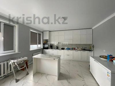 Отдельный дом · 4 комнаты · 130 м² · 25 сот., Абая 18 за 31 млн 〒 в Заре