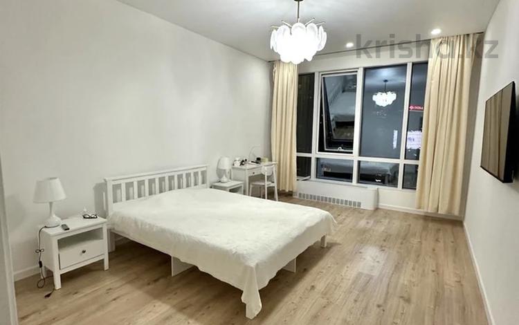1-комнатная квартира · 61 м² · 12/33 этаж, Аль-фараби 15/1 за 499 000 ₸ в Алматы, Бостандыкский р-н — фото 2