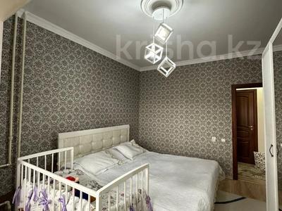 2-комнатная квартира, 54 м², 8/9 этаж, мкр Аксай-4 за 33 млн 〒 в Алматы, Ауэзовский р-н