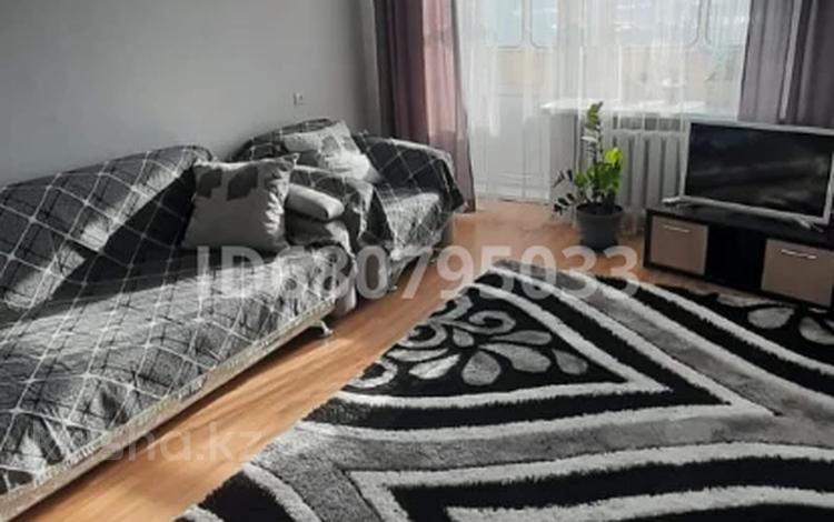 1-комнатная квартира · 42 м² · 8/12 этаж, Протозанова 137 за 12 000 ₸ в Усть-Каменогорске — фото 10