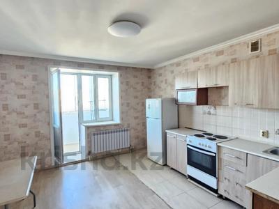 1-бөлмелі пәтер · 53 м² · 9/12 қабат, Айнаколь — МОЖНО ПЕРЕДЕЛАТЬ В 2Х КОМНАТНУЮ, бағасы: 22 млн ₸ в Астане, Алматы р-н