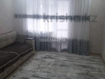 3-бөлмелі пәтер, 70 м², 1/5 қабат тәулігіне, Юбилейный, бағасы: 25 000 〒 в Костанае