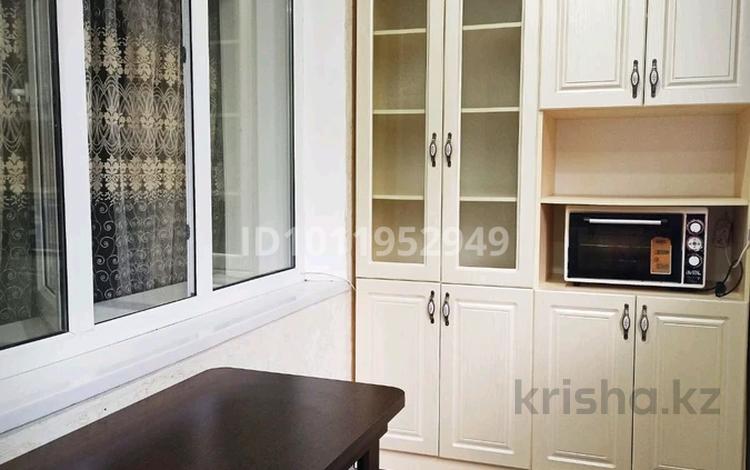 2-бөлмелі пәтер · 50 м² · 2/5 қабат, ул. Курманбека Сагындыкова 6, бағасы: 25 млн ₸ в Таразе — фото 2