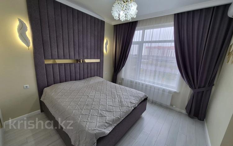 2-комнатная квартира · 43 м² · 2/9 этаж, мкр Нурсая, Абулхайр-хана 69 за 330 000 ₸ в Атырау — фото 2