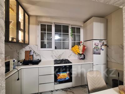 1-комнатная квартира · 42 м² · 3/9 этаж, мкр Зердели, Мкр Зердели (Алгабас-6) — Момышулы Монке би за 27.5 млн 〒 в Алматы, Алатауский р-н