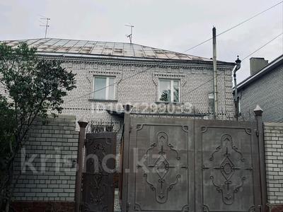 Часть дома · 4 комнаты · 264.8 м² · 3 сот., Трусова 34/1 — Торайғыров көшесі К.Мухаметханова қиылысады за 50 млн 〒 в Семее