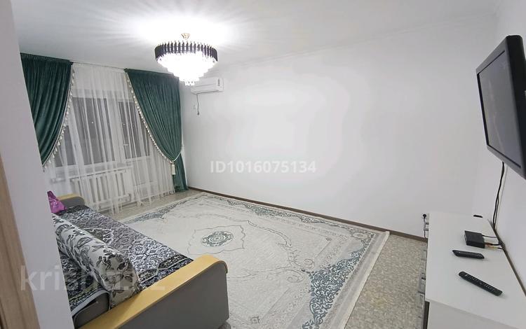 3-комнатная квартира · 85 м² · 2/5 этаж, Тауелсиздык 37 — Мкр Астана 4 за 170 000 ₸ в  — фото 2