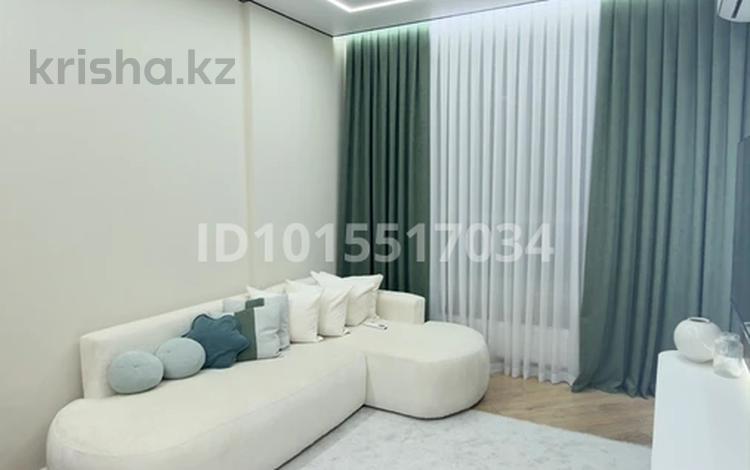 2-комнатная квартира · 40 м² · 16/18 этаж, мкр Уркер, Е 36 11 — Е 36 за 300 000 ₸ в Астане, Нура р-н — фото 2