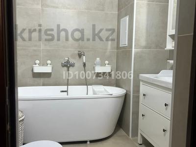 2-бөлмелі пәтер · 74 м² · 5/5 қабат, Авангард 4 13А, бағасы: 35 млн ₸ в Атырау, мкр Авангард-4
