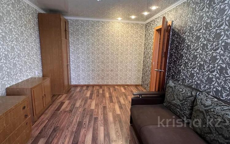 2-бөлмелі пәтер, 50 м², 1/10 қабат, Камзина 364, бағасы: 15.3 млн 〒 в Павлодаре — фото 2