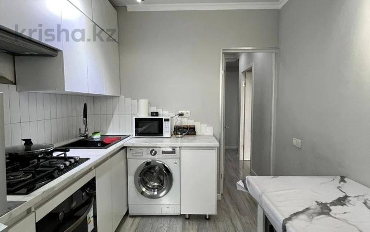 2-бөлмелі пәтер · 53 м² · 7/9 қабат, мкр Аксай-2, бағасы: 40 млн ₸ в Алматы, Ауэзовский р-н — фото 2