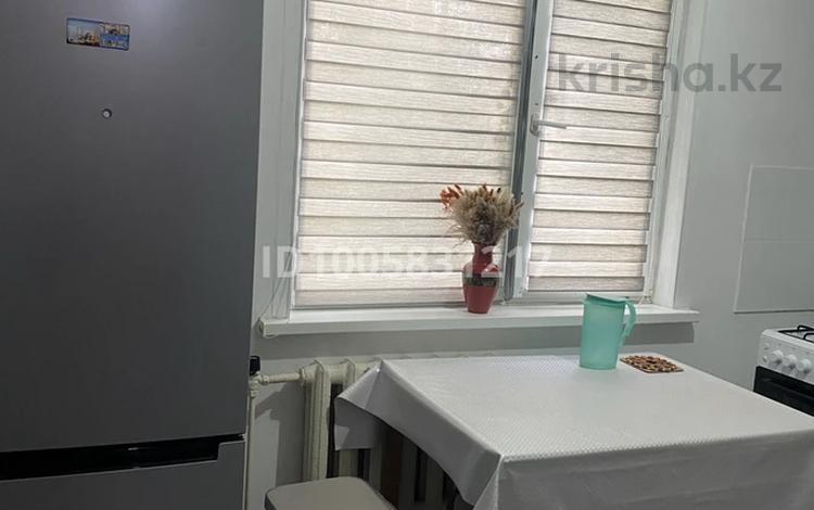 2-комнатная квартира · 50 м² · 2/9 этаж, 10 микрорайон 4 — Остановка «Музей» за 16.5 млн ₸ в Аксае — фото 19