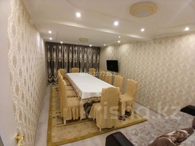 Аренда домов или дач посуточно в Павлодарской обл.: Дом · 5 комнат · 140 м², Дальневосточная 53 — Дальневосточная Аймаутова за 35 000 〒 Дом · 5 комнат · 140 м², Дальневосточная 53 — Дальневосточная Аймаутова за 35 000 〒 в Павлодаре
