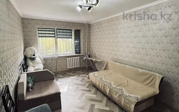 1-бөлмелі пәтер · 31 м² · 1/5 қабат, 19-шағынаудан 40, бағасы: 9 млн ₸ в Караганде, Алихана Бокейханова р-н — фото 2