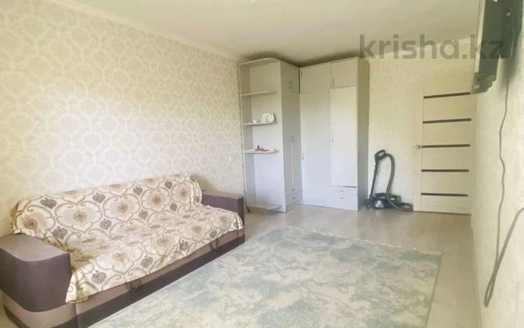 1-комнатная квартира · 32 м² · 3/5 этаж, Васток 3 за 100 000 ₸ в Шымкенте, Аль-Фарабийский р-н — фото 2