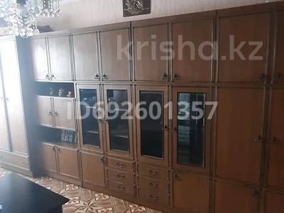 2-комнатная квартира · 44 м² · 5/5 этаж, Майкудук, Майкудук, 15й микрорайон 22 — КГУ&amp;quot;ОШ 61&amp;quot; за 9.8 млн 〒 в Караганде, Алихана Бокейханова р-н